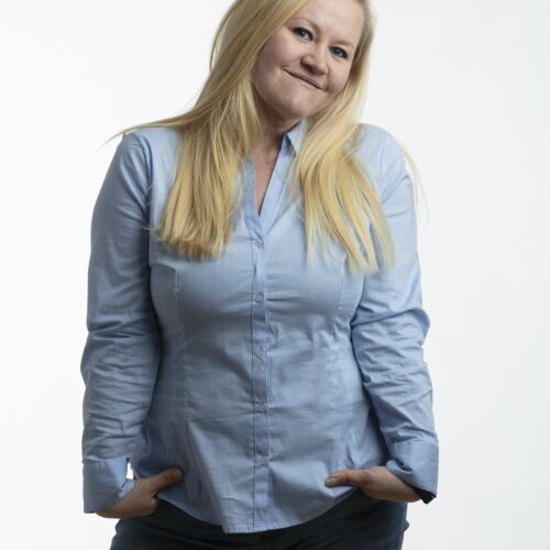 Juontaja Lotta Backlund