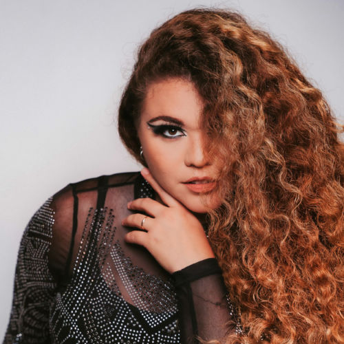 Astrid Nicole