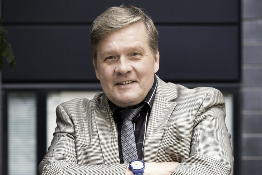 Juontaja Lauri Karhuvaara