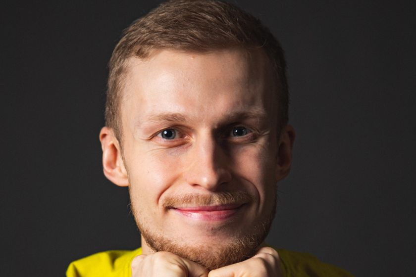 Roni Back, Juontaja, Tubettaja