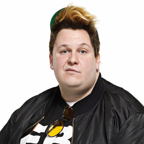 Sketsihahmo SImpsa, eli Mikko Penttilä